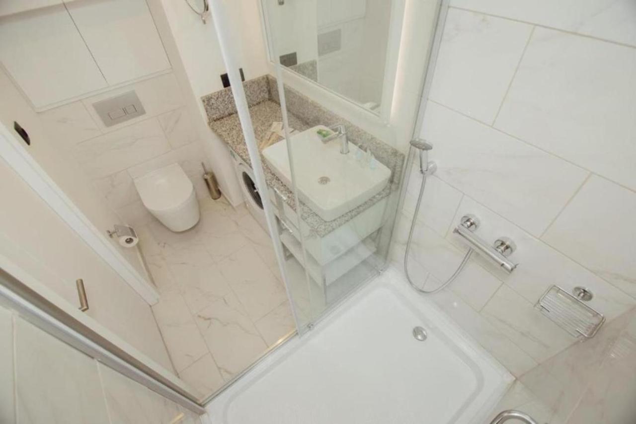 Orbi City Aparthotel Black Sea View บาทูมิ ภายนอก รูปภาพ